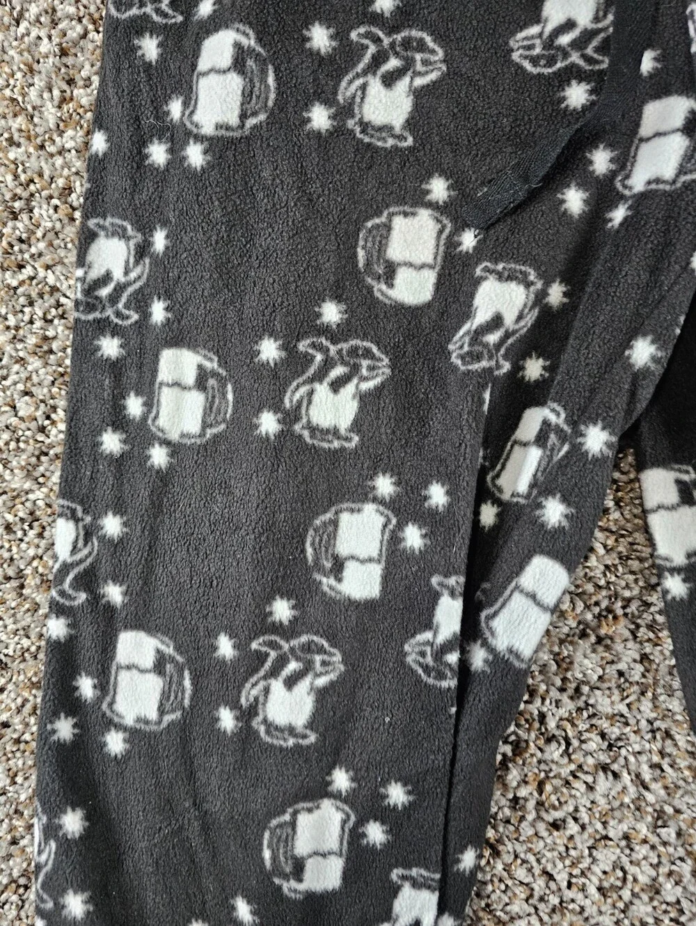 Lucky Brand Mens Sz L Fleece Pajama Pants Black White Beer Penguin Print